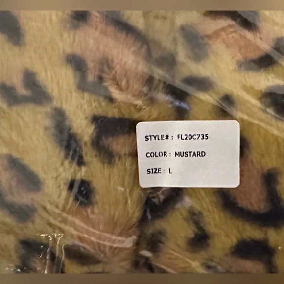 Leopard Print Sherpa Big Collar Jacket Mustard Lining Women Size Large NWT - Picture 2 of 9